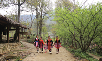 Bản người Mông ở Lai Châu: Hành trình từ bản nghiện hút tới Giải thưởng Du lịch cộng đồng ASEAN