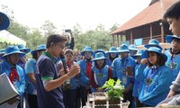 Hơn 200 Tổng phụ trách Đội và học sinh tham gia hành trình bảo vệ môi trường