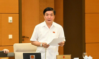 Tổng Thư ký Quốc hội Bùi Văn Cường tại phiên họp 