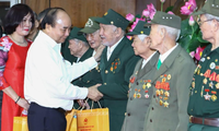 Quyết định của Chủ tịch nước về việc tặng quà nhân dịp kỷ niệm ngày Thương binh – Liệt sỹ