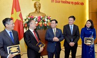 Chủ tịch Quốc hội: &apos;Bảo bối&apos; của ngoại giao Việt Nam chính là sức mạnh tổng hợp