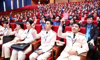 Đại hội Công đoàn Việt Nam: &apos;Tiền lương, thưởng, giờ làm&apos; là vấn đề trọng tâm, đột phá trong nhiệm kỳ mới