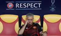 HLV Mourinho nuối tiếc vì không thể tới theo dõi trực tiếp trận đấu.