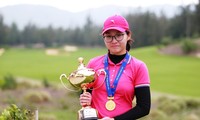 Khuê Minh trở thành golfer trẻ nhất từng đăng quang tại giải golf vô địch nữ quốc gia
