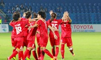 Tuyển nữ Việt Nam thắng kịch tính 3-2 trước Thái Lan. Ảnh: Vnexpress 