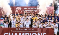 Những nữ &apos;chiến binh&apos; ăn... mỳ tôm để chinh phục ngôi vô địch AFF Cup