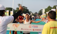 Hoàng Nguyên Thanh bảo vệ thành công ngôi vô địch marathon 