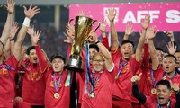 HLV Park Hàng Seo dẫn dắt tuyển Việt Nam vô địch AFF Cup 2018.