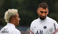 Thủ môn Donnarumma 'tổn thương' khi phải cạnh tranh bắt chính với Navas 