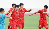 Đội tuyển Việt Nam chốt danh sách 24 cầu thủ đấu Australia 
