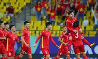 HLV Park Hang-seo triệu tập trung vệ Việt kiều lên đội tuyển Việt Nam 