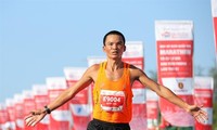 Lê Văn Tuấn là một trong hai VĐV marathon tham dự SEA Games 31 trên sân nhà
