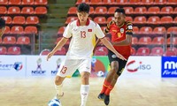Thắng đậm Timor Leste 7-1, futsal Việt Nam vươn lên ngôi đầu bảng 
