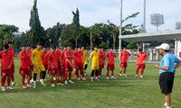 HLV Đinh Thế Nam lên ‘dây cót’ tinh thần cho U19 Việt Nam 