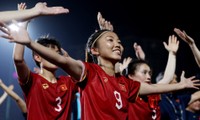 Báo Anh: &apos;Bóng đá nữ Việt Nam thăng tiến thần tốc&apos; 