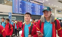 Đội tuyển Việt Nam vất vả tới Suwon, chuẩn bị đấu dàn sao Hàn Quốc 