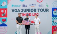 Lê Chúc An giành danh hiệu VGA Junior Tour đầu tiên trong sự nghiệp. Ảnh VGA