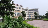Trường Cao đẳng văn hóa nghệ thuật Vĩnh Phúc được trưng dụng làm bệnh viện. Ảnh: M.Đ