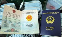 Một số quốc gia đã bình thường hoá với hộ chiếu mẫu mới của Việt Nam sau khi bị chú "nơi sinh".