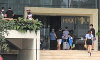 Khách sạn ven biển Đà Nẵng bắt đầu nhộn nhịp du khách