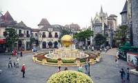 Đà Nẵng làm “cơn mưa khuyến mãi” đến hết năm hút khách du lịch
