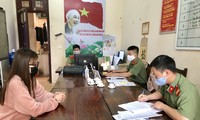Công an huyện Lục Ngạn làm việc với Trịnh Thị Hồng Hạnh.