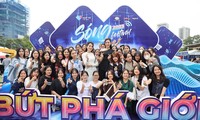 Hoa hậu Đỗ Thị Hà chia sẻ kinh nghiệm giúp sinh viên lọt &quot;mắt xanh&quot; nhà tuyển dụng