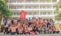 Hà Nội: &quot;Bữa tiệc&quot; vũ đạo hoành tráng Flashmob Day của teen THPT Chuyên Sư phạm