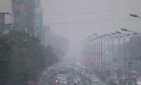 Ô nhiễm không khí cao nhất thế giới, bầu trời Hà Nội dày đặc sương mù kéo dài đến bao giờ?
