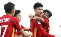 Cầu thủ ĐT Việt Nam tập trung cho trận gặp ĐT Indonesia: Nhâm Mạnh Dũng trở lại