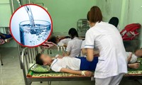 23 học sinh ở Quảng Trị có biểu hiện khó thở, đau bụng sau khi uống nước ở trường