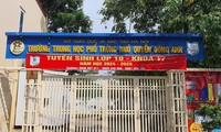 Toàn cảnh vụ trường dừng đào tạo một học sinh vì bố thắc mắc chương trình học