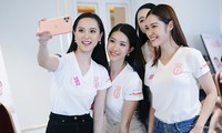 Top 60 Hoa Hậu Việt Nam 2020: Tập luyện hết mình, “selfie” nhiệt tình!