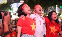 Cổ động viên Sài Gòn bùng nổ với chiến thắng lịch sử của U23 Việt Nam