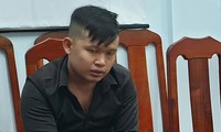Nguyễn Tấn Thành tại cơ quan công an.