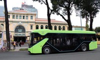 Xe buýt điện đầu tiên ở TPHCM hoạt động như thế nào? 