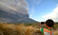 Indonesia: Tận thấy cuộc sống nơi núi lửa khổng lồ trực phun trào