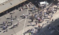 ‘Xe điên’ lao vào đám đông ở Úc, hơn 10 người bị thương