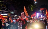 Biển người xuống đường mở hội ăn mừng kỳ tích U23 Việt Nam