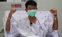 Từ giường bệnh, đội bóng nhí Thái Lan gửi lời cảm ơn lực lượng cứu hộ