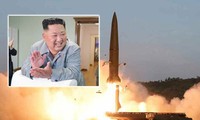 Ông Kim Jong-un cười tươi khi quân đội phóng tên lửa thành công