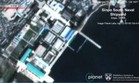 Hình ảnh vệ tinh cho thấy một công trình bí ẩn được xây dựng trên cầu tàu ở thành phố cảng Sinpo.