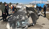 Hình ảnh xác chiếc Boeing bị Iran bắn rơi vừa được chính quyền Ukraine công bố. 