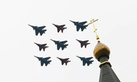 Chiến đấu cơ Nga bay rợp trời Moscow mừng Ngày Chiến thắng phát xít