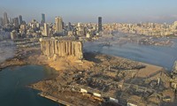 Bên trong hiện trường vụ nổ cảng Beirut khiến 4.100 người thương vong