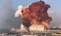 Toàn cảnh vụ nổ san phẳng một góc thủ đô Lebanon qua 15 góc camera
