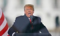 Tổng thống Trump phát biểu ngày 6/1 ở bên ngoài Nhà Trắng. Ảnh: Reuters