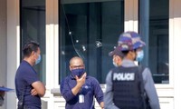 Trung tâm Mỹ ở Yangon bị tấn công ngày 27/3. Ảnh: Reuters