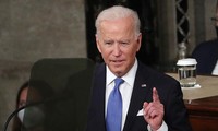 Tổng thống Joe Biden trong bài phát biểu đầu tiên trước Quốc hội ngày 28/4. Ảnh: AP