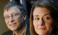 Bill Gates và vợ Melinda. Ảnh: Reuters